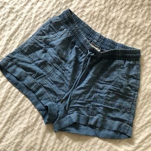 Denim paper bag shorts